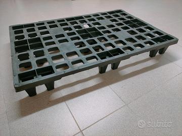 Bancali/Pallet in plastica cm 80x120 - 9 piedi - Giardino e Fai da te In  vendita a Verona