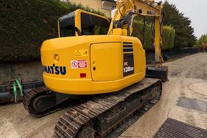 ESCAVATORE CINGOLATO KOMATSU PC138US-8