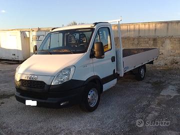 Iveco Daily 35s15 2.3hpt CASSONE FISSO - 2012