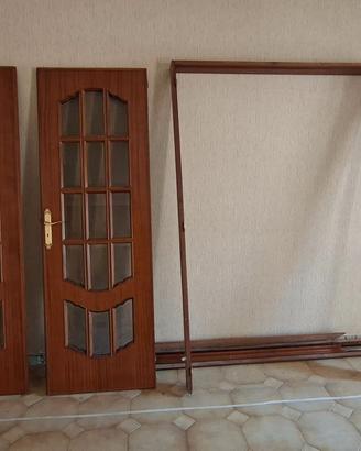 Porte interne con telai
