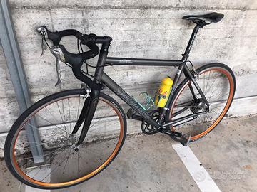 SPECIALIZED ULTEGRA SHIMANO BICI CORSA.Taglia L 56