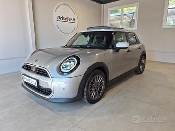 MINI Cooper C 5 PORTE RESTYLING TETTO PANORAMICO A