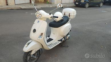 Vespa LX 125