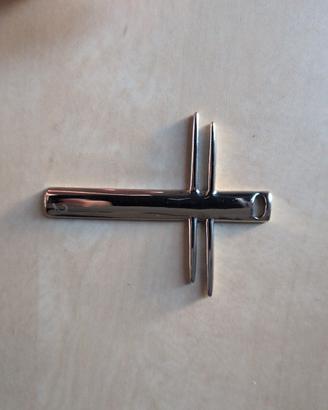 Collana a forma di croce
