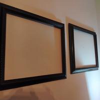 Coppia cornici laccate nere guilloche 