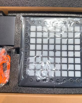 Novation Launchpad Pro MK1 nuovo + custodia UDG