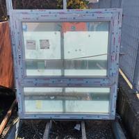 Finestra con fisso inferiore