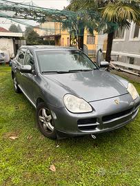 957 955 Ricambi porsche cayenne interno esterno