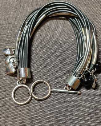 Bracciale nero / acciaio