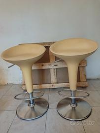 sgabelli vintage a gas