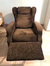 poltrona reclinabile elettrica
