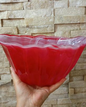 ciotola vaso rosso in bianco  in vetro di Murano