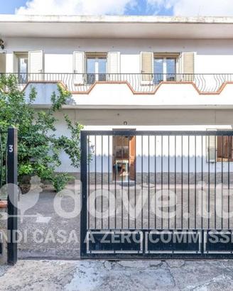 Villa di 200 m² con 4 locali a Tertenia