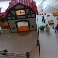 Playmobil  fattoria e gattile 