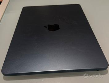 Aplle Macbook Air 13” M 4 - 16 gb Ram - 256 gb ssd