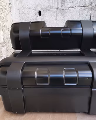 Givi trekker due da 33 e due da 46