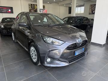 Toyota Yaris 1.5 Hybrid 5 porte Business 2021