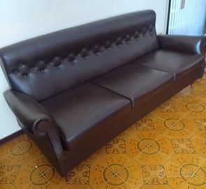 Divano letto ecopelle 