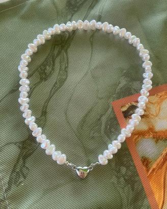 Collana girocollo perle barocche e chiusura cuore
