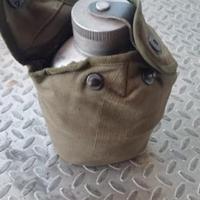 Borraccia con gavetta stile militare con custodia