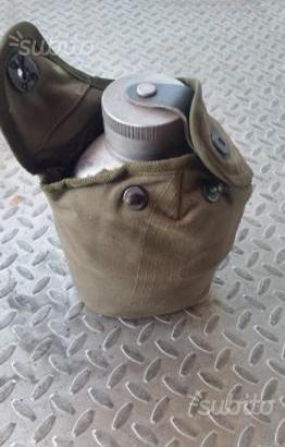 Borraccia con gavetta stile militare con custodia
