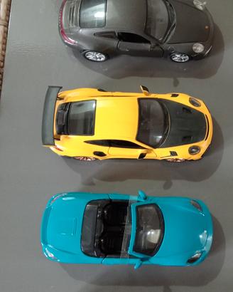 modellini 1/24 auto sportive BMW Chevrolet PORSCHE