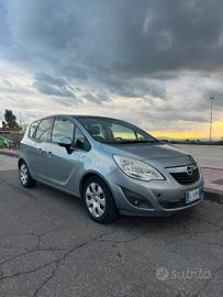 OPEL MERIVA 1.7 CDTI 2012