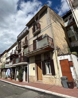 Casa indipendente di 79 m² con 4 locali a Borgoros