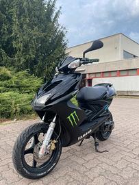 Yamaha aerox 50