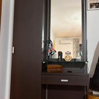 Mobile ingresso con specchio