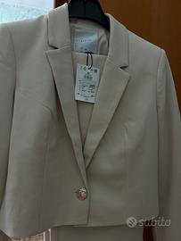 Tailleur donna