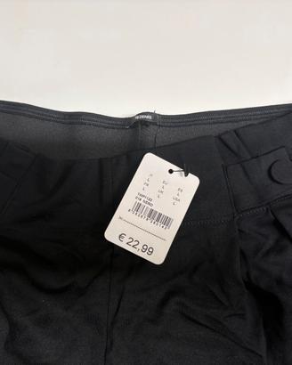Pantaloni Neri Tezenis con Bottone alla Caviglia –