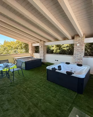 Piscina idromassaggio MSpa Oslo Led 180x180
