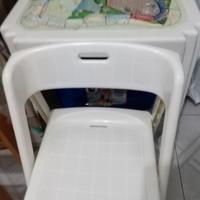 tavolino con sedia