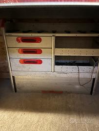 Scaffalatura allestimento