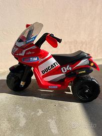 Moto elettrica Ducati Peg Perego