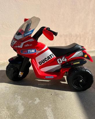 Moto elettrica Ducati Peg Perego