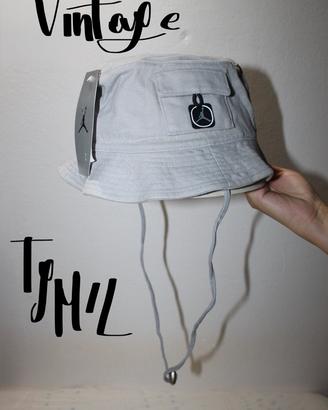 Cappello Bucket Hat Jordan Grigio Chiaro