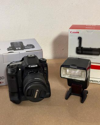 Kit Canon EOS 70D con Ob.18-55 Flash 550EX e BGE14