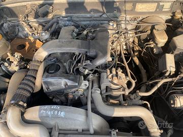 Motore ssangyong musso td montabile mercedes 2700