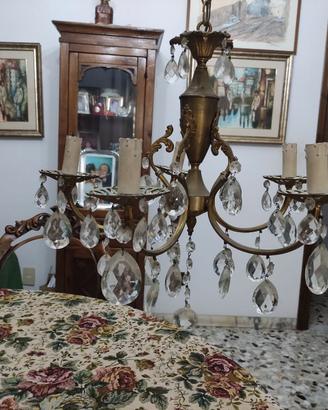 Lampadario in metallo a gocce 5 bracci