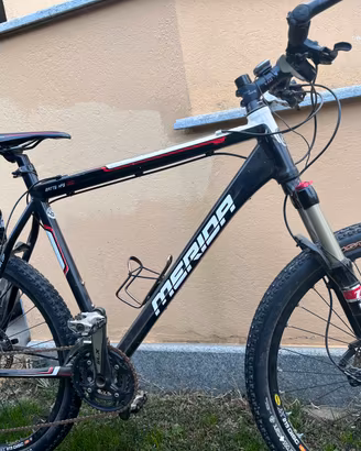 Bicicletta mountain bike Merida