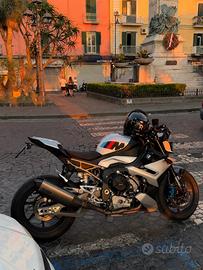 Bmw M 1000 R