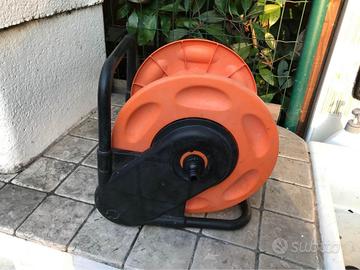 avvolgibile per gomma acqua da parete