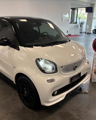 smart forTwo 1.0 twinamic Automatico Tetto Panoram