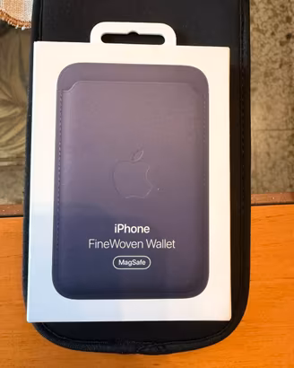 Apple wallet MagSafe originale nuovo sigillato