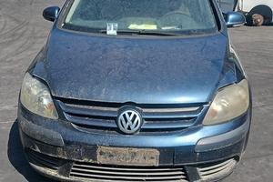 VW GOLF 2005 SOLO PER RICAMBI
