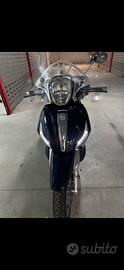 Piaggio Beverly 300