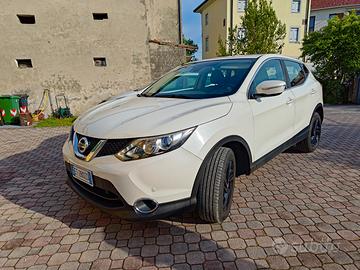 NISSAN Qashqai 1.6 dCi -130 CV Tagliandata