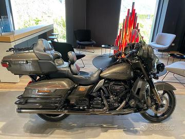 HARLEY DAVIDSON CVO 1923 Limited CVO 117 Limited m